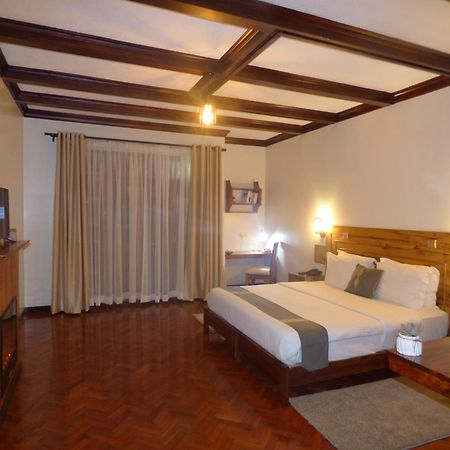 Le Pristine Wellness And Healing Hotel Nyeri Ngoại thất bức ảnh